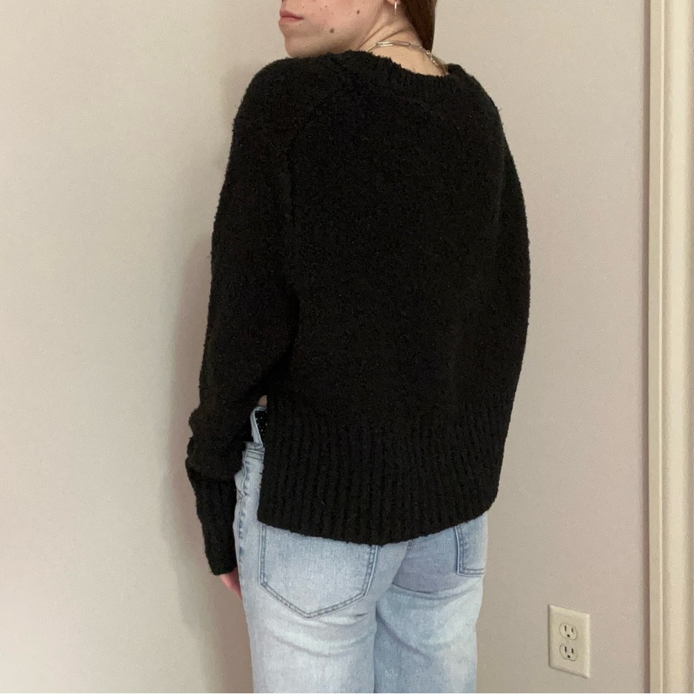 Calvin Klein Sweater - Picture 4 of 5
